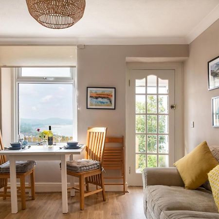 Villa Windy Ridge Terrace With Beautiful Sea Views, North Wales Coast à Old Colwyn Extérieur photo