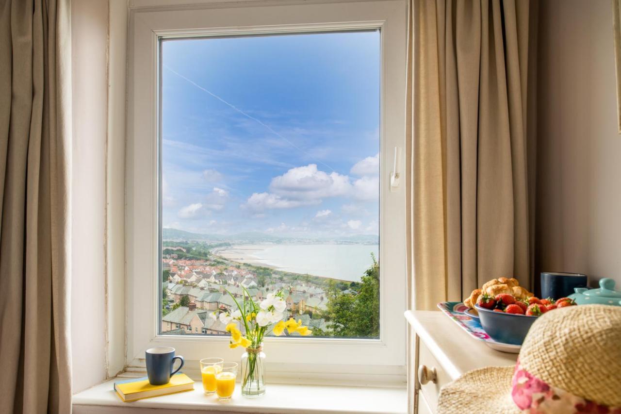 Villa Windy Ridge Terrace With Beautiful Sea Views, North Wales Coast à Old Colwyn Extérieur photo