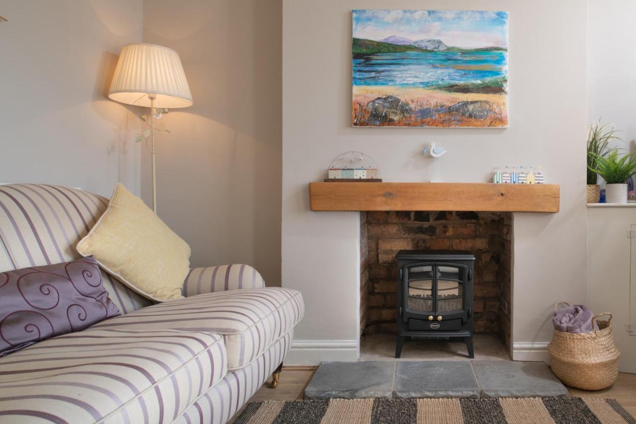 Villa Windy Ridge Terrace With Beautiful Sea Views, North Wales Coast à Old Colwyn Extérieur photo
